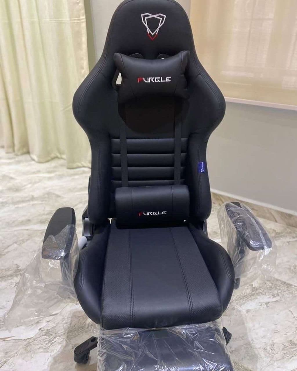 Furgle gaming chair with footrest, headrest, lumbar support, strong and top top notch leather quality -